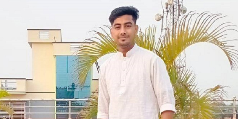 নারায়ণগঞ্জে থানা ঘেরাও: ছাত্রলীগ নেতার গ্রেপ্তার নিয়ে উত্তেজনা